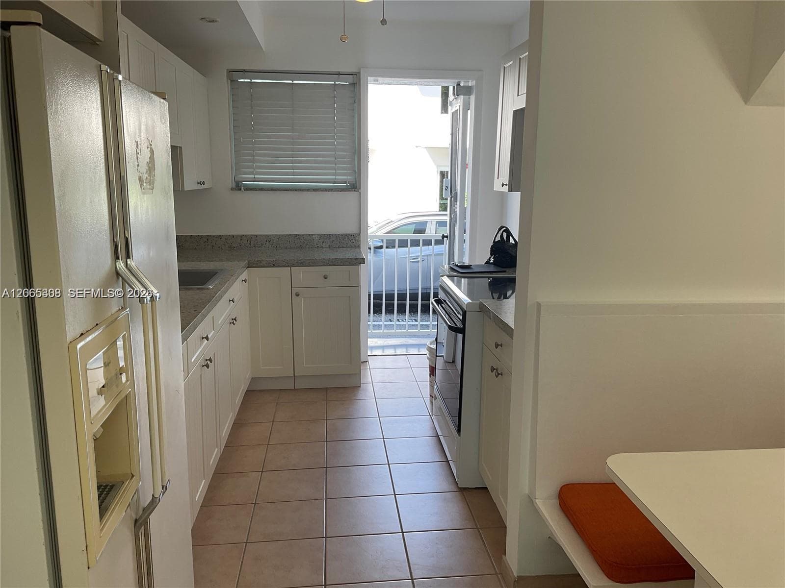 10178 Collins Ave # 109, Bal Harbour, FL 33154 — zdjęcie 3