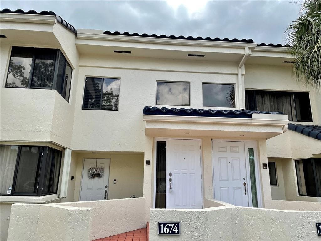 1674 NW 81ST Way # 1674, Plantation, FL 33322