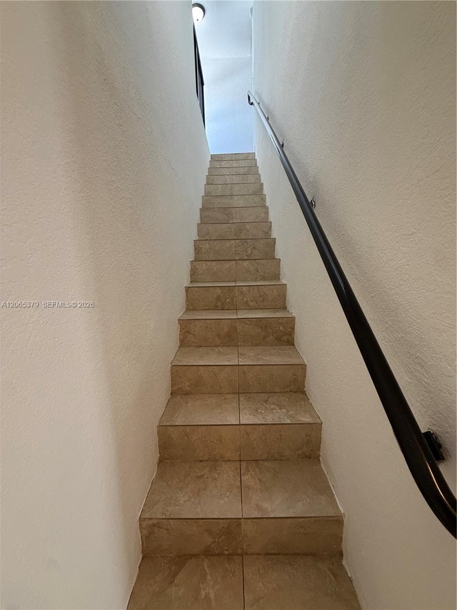 11 Antilla Ave # B, Coral Gables, FL 33134 — zdjęcie 5