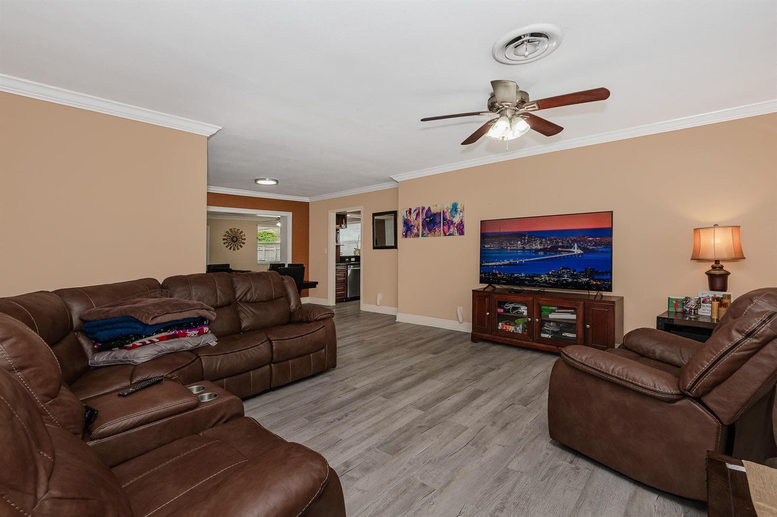 1820 N 46TH Avenue, Hollywood, FL 33021 — zdjęcie 2