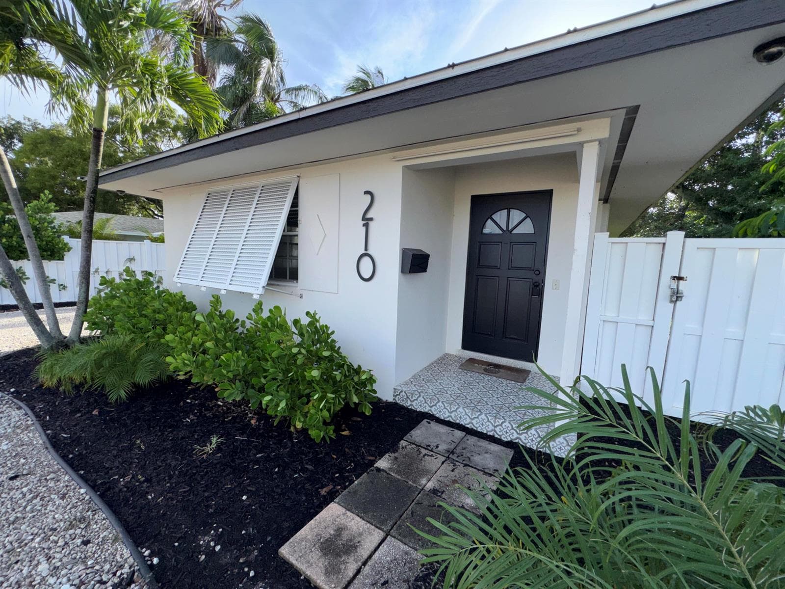 210 SE 1st Street, Boynton Beach, FL 33435 — zdjęcie 2