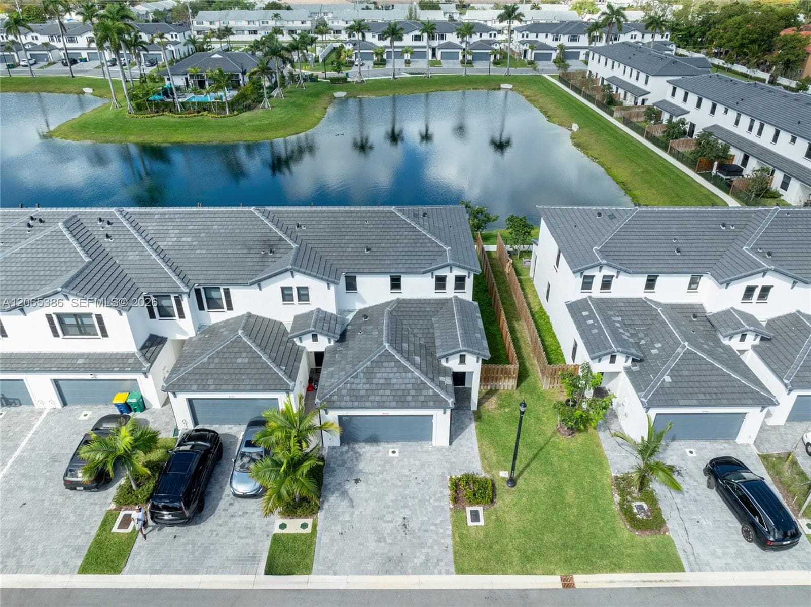 4973 Peacock Way # 5838, Dania Beach, FL 33312 — zdjęcie 2