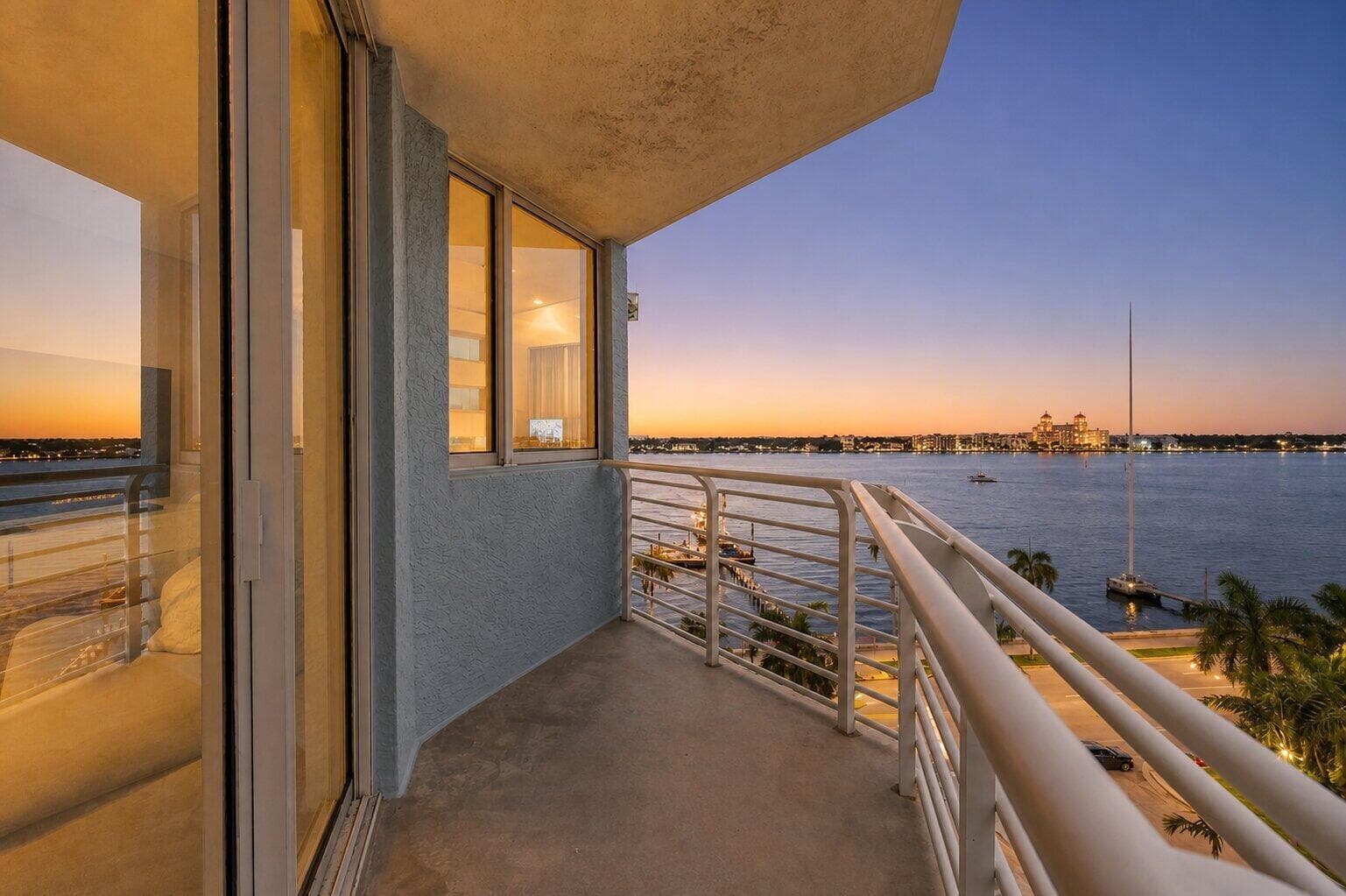 1551 N FLAGLER Drive # 817, West Palm Beach, FL 33401 — zdjęcie 3