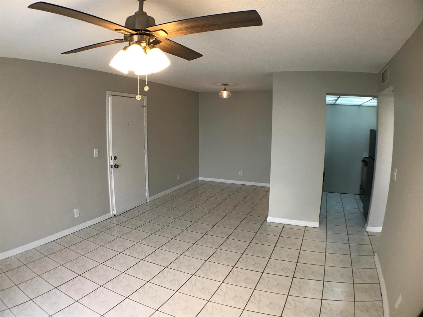 1846 Abbey Road # 104, West Palm Beach, FL 33415 — zdjęcie 2