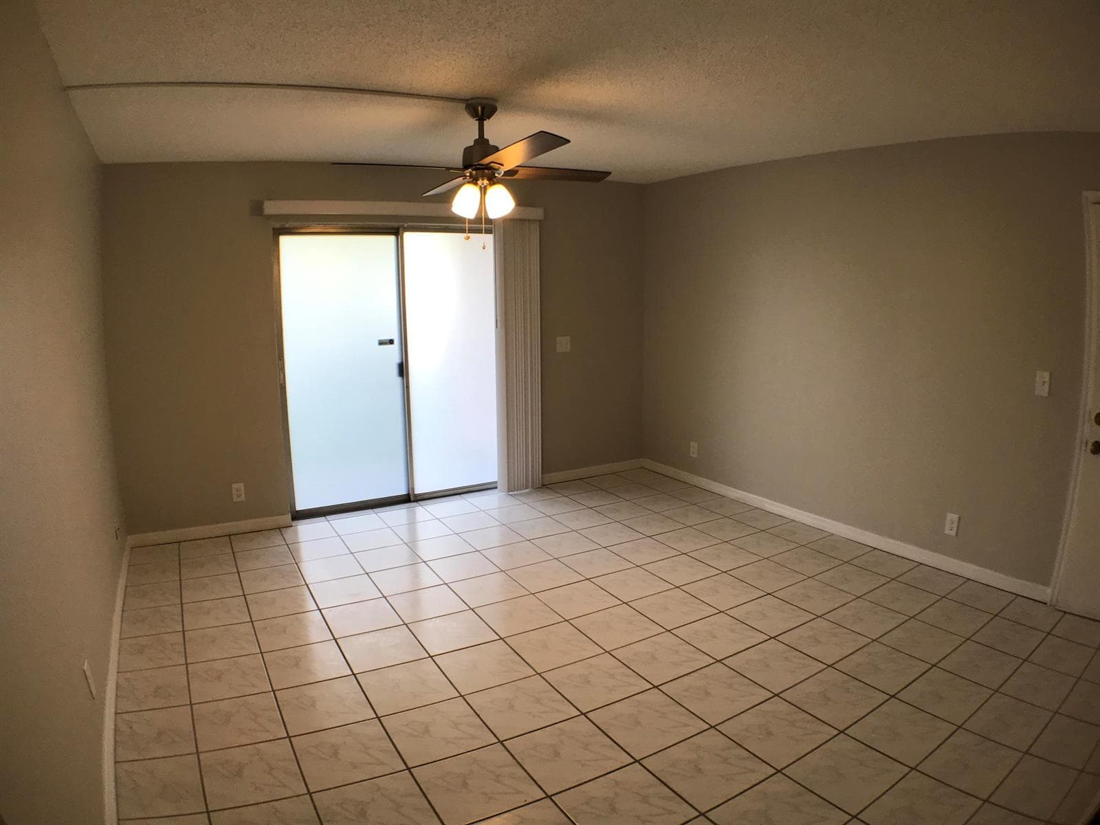 1846 Abbey Road # 104, West Palm Beach, FL 33415 — zdjęcie 3