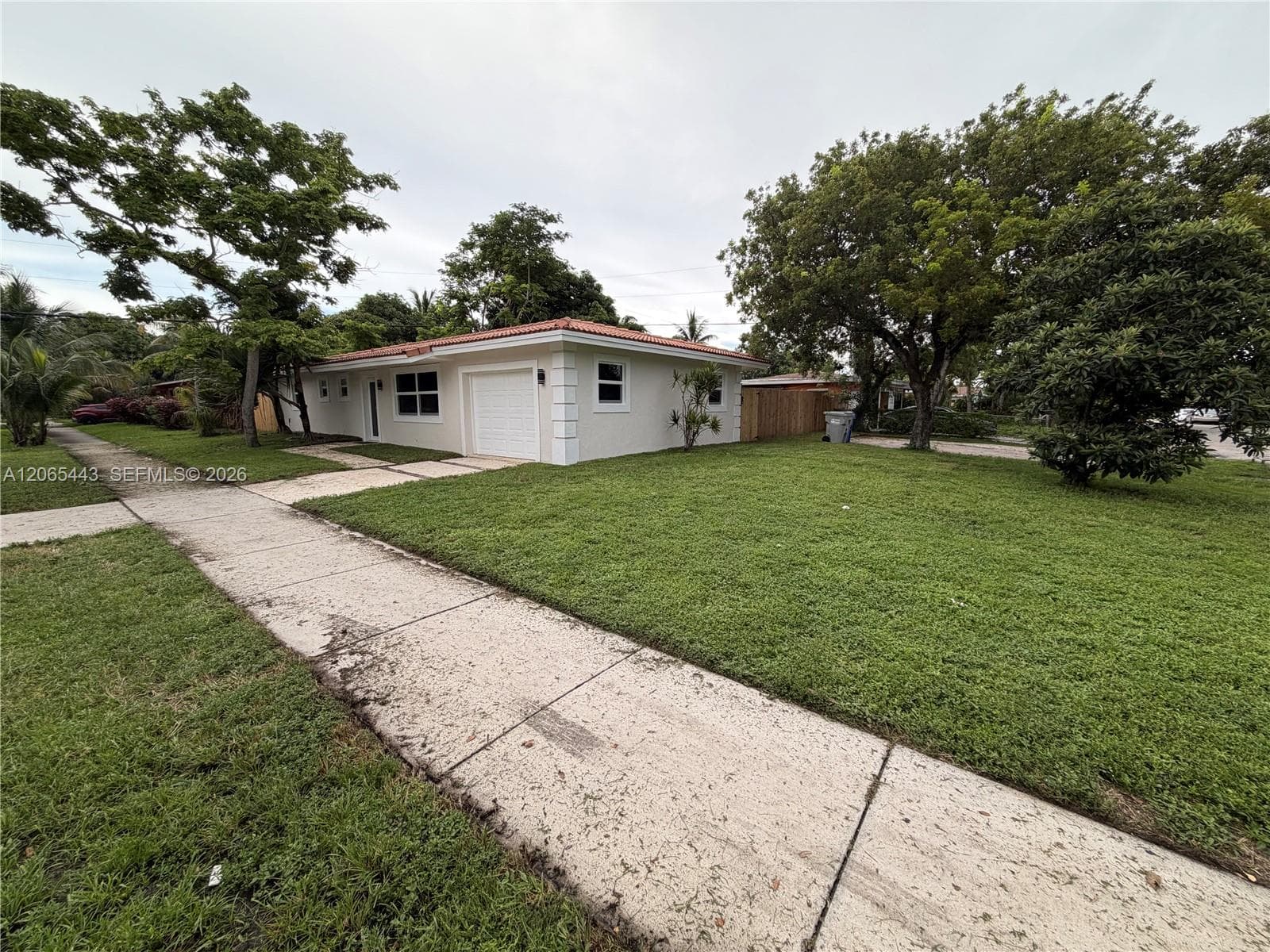 110 NE 17th Ct, Pompano Beach, FL 33060 — zdjęcie 2