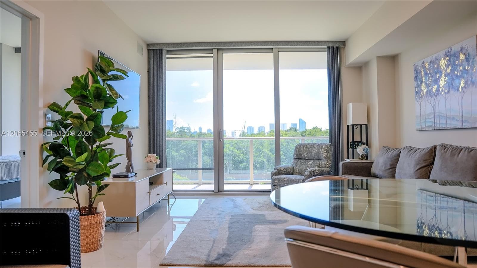 16385 Biscayne Blvd # # 419, North Miami Beach, FL 33160 — zdjęcie 2