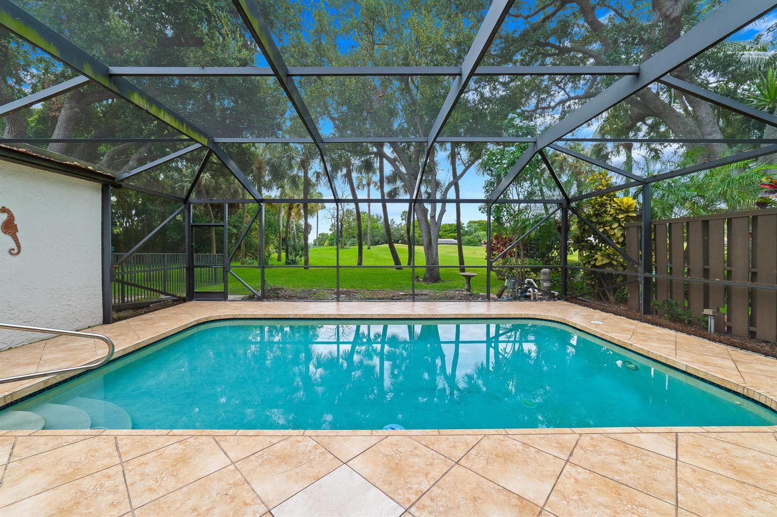 219 Wildwood Circle, Deerfield Beach, FL 33442 — zdjęcie 2