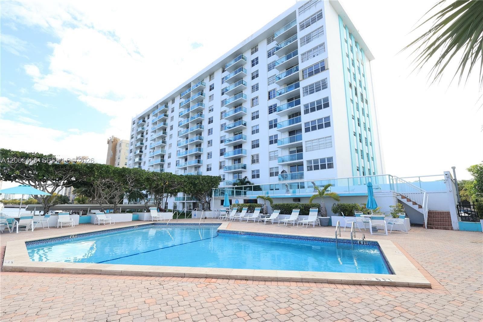 2841 NE 163rd St # 1002, North Miami Beach, FL 33160