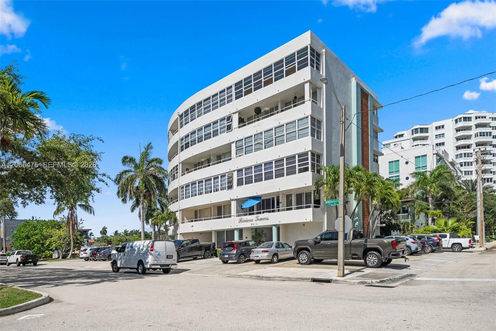 401 SE 25th Ave # 605, Fort Lauderdale, FL 33301