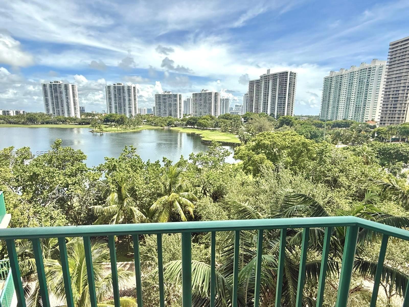 20000 E Country Club Dr # 612, Aventura, FL 33180 — zdjęcie 2