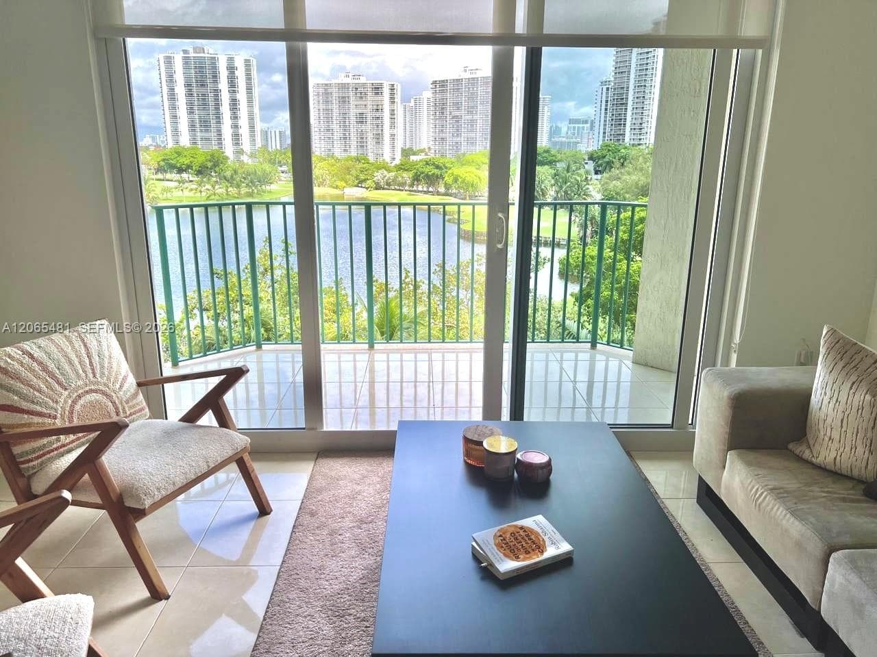 20000 E Country Club Dr # 612, Aventura, FL 33180 — zdjęcie 3