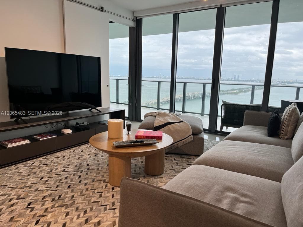 3131 NE 7th Ave # 3003, Miami, FL 33137 — zdjęcie 4