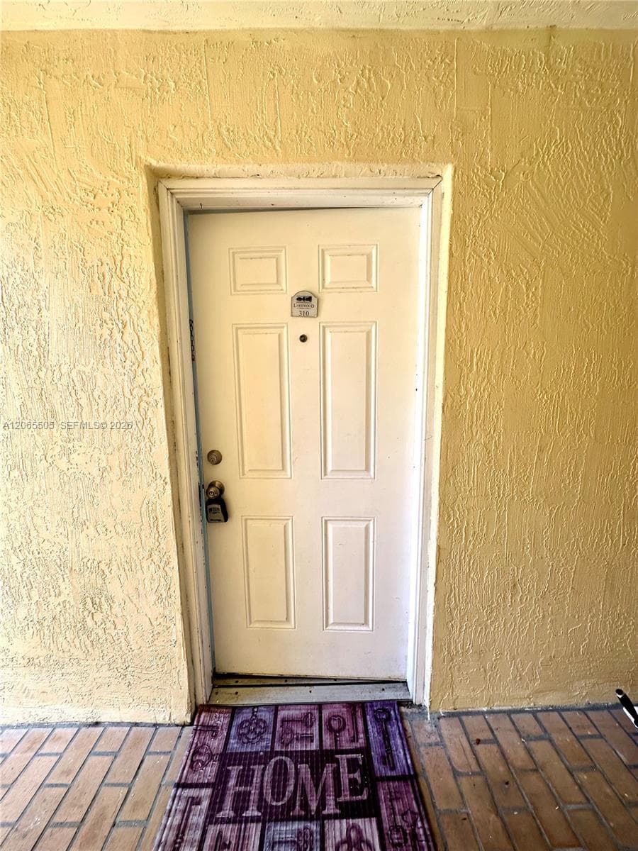 3630 N 56th Ave # 310, Hollywood, FL 33021 — zdjęcie 2