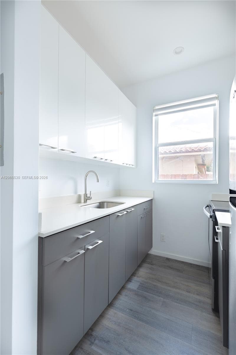 324 Mendoza Ave # 5, Miami, FL 33134 — zdjęcie 5