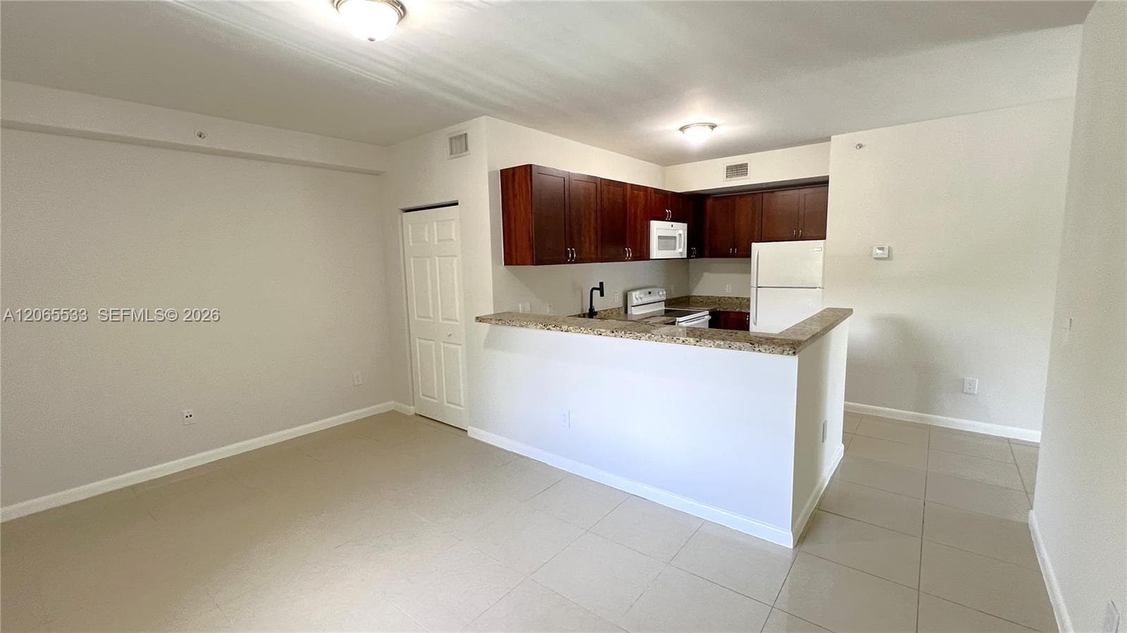 909 SW 15 AV # 1, Miami, FL 33135 — zdjęcie 3