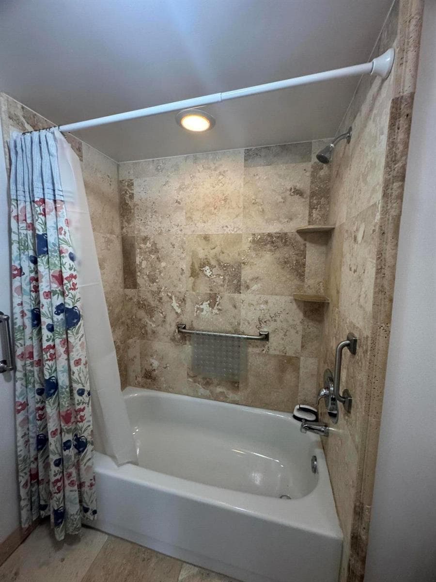 1075 Riverside Drive # 303, Coral Springs, FL 33071 — zdjęcie 3