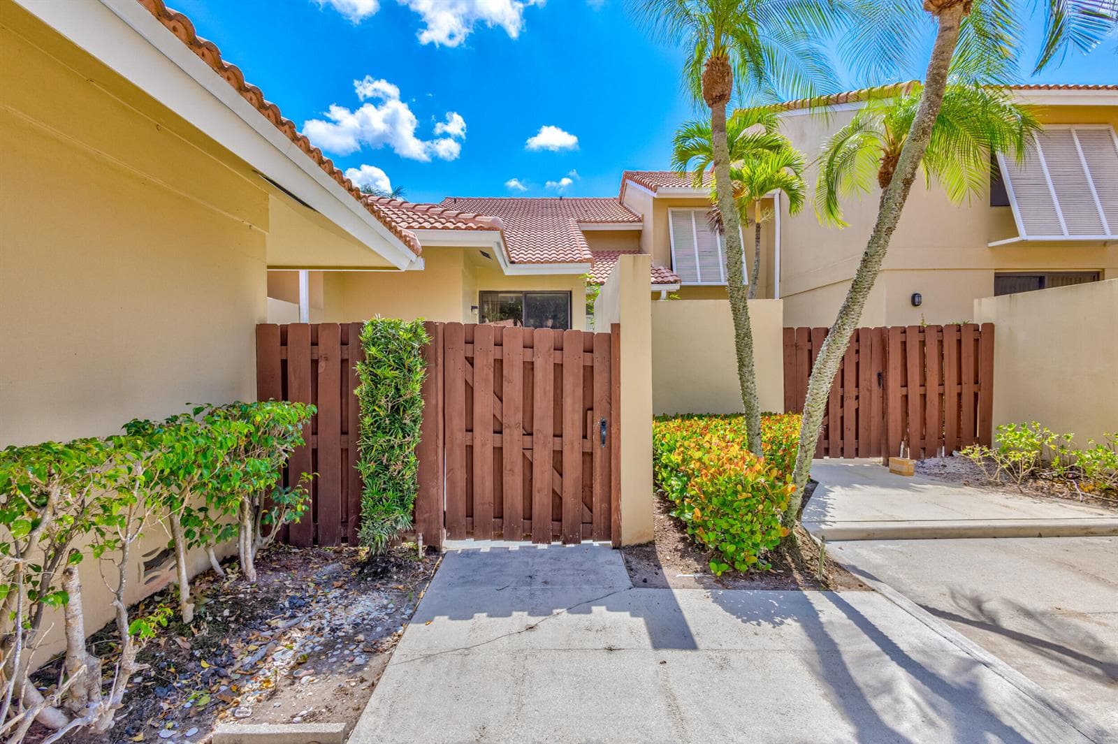 227 OLD MEADOW Way, Palm Beach Gardens, FL 33418 — zdjęcie 4
