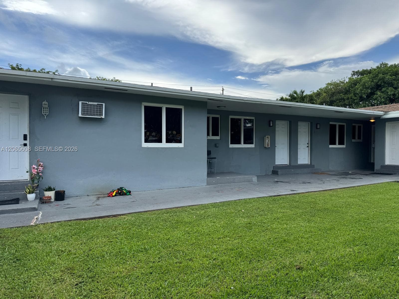 1864 NW 28th St # 2, Miami, FL 33142 — zdjęcie 4