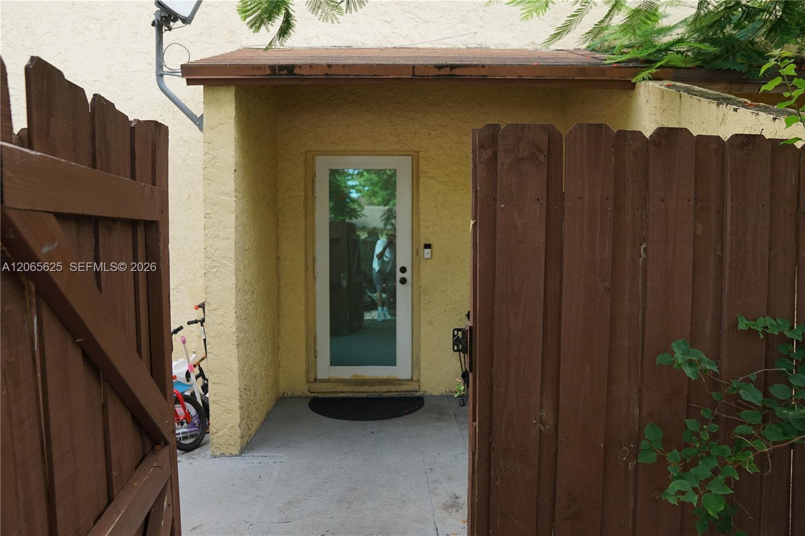 4332 NW 3rd Terrace, Deerfield Beach, FL 33064 — zdjęcie 4