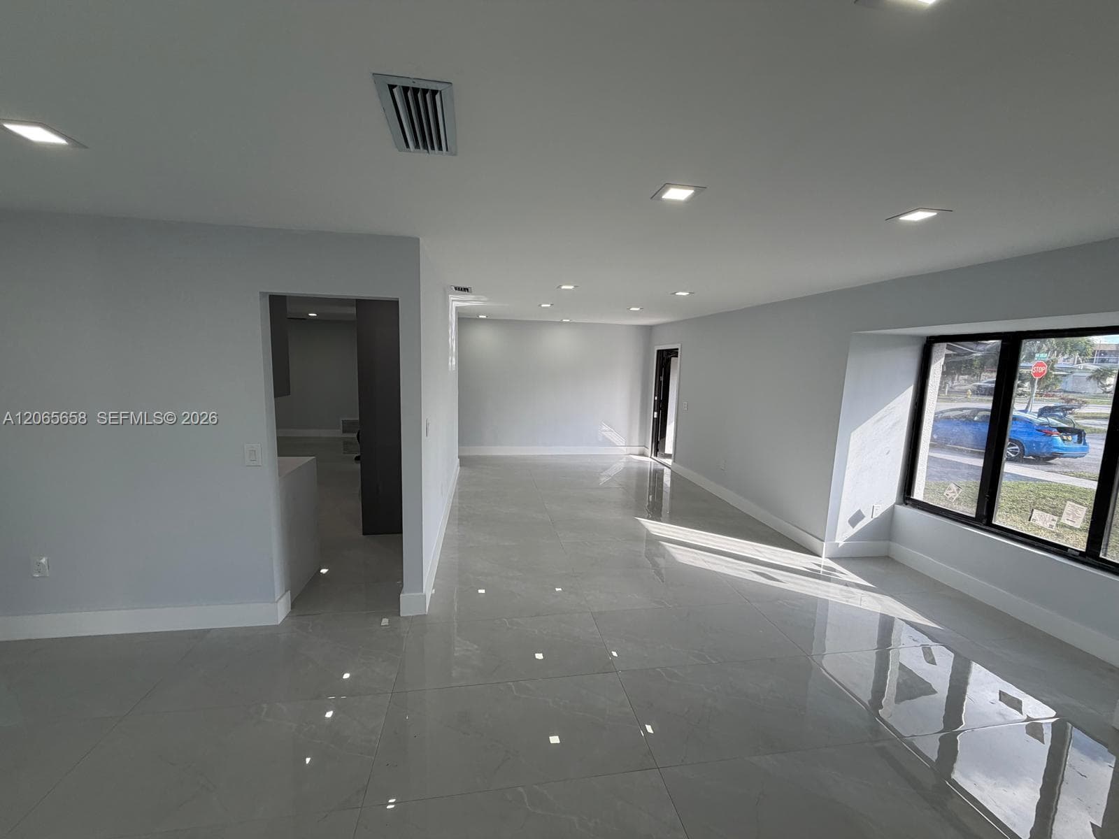 10581 NW 28th Mnr, Sunrise, FL 33322 — zdjęcie 4