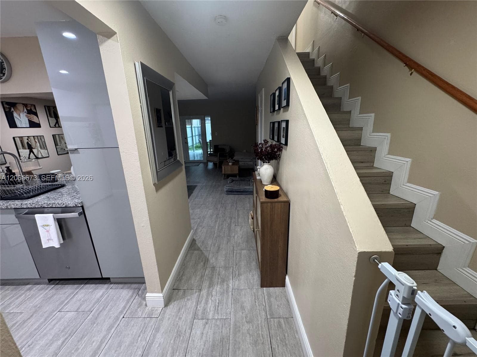 5427 NW 169th St, Miami Gardens, FL 33055 — zdjęcie 3