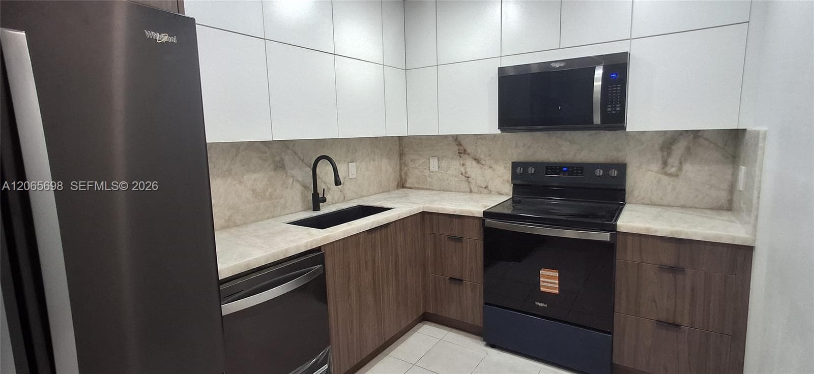 901 Hillcrest Dr # 311, Hollywood, FL 33021