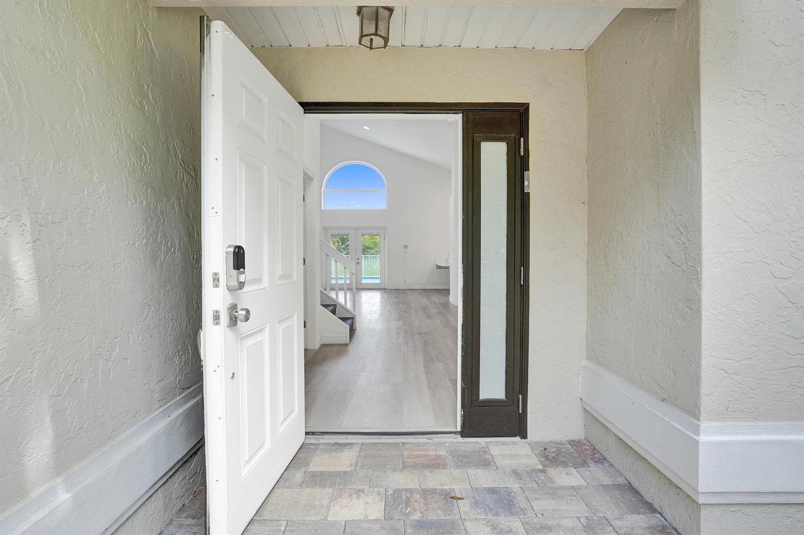 10729 EDINBURGH Street, Cooper City, FL 33026 — zdjęcie 4