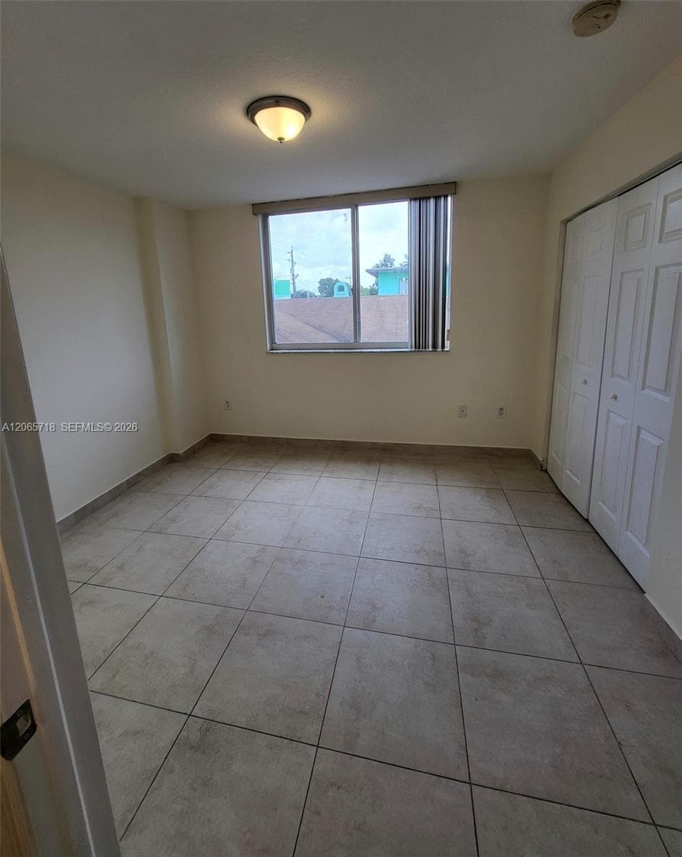 2647 NW 25th Ave # 511, Miami, FL 33142 — zdjęcie 4