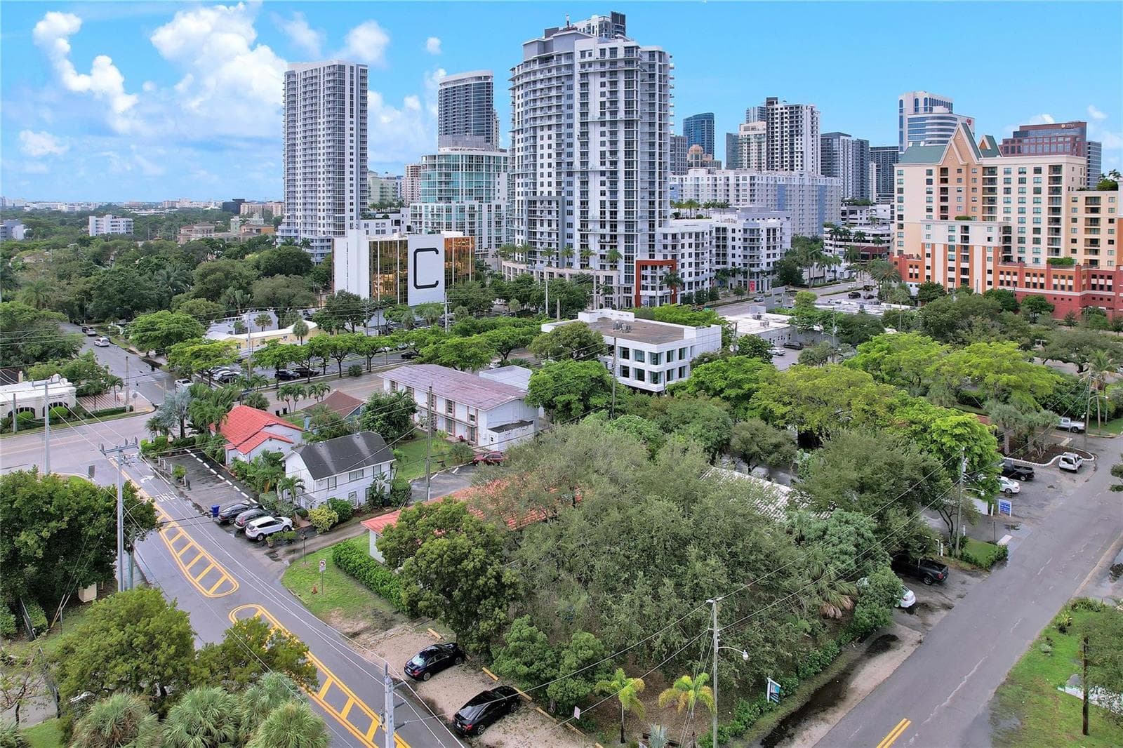 17 NE 9TH Avenue, Fort Lauderdale, FL 33301 — zdjęcie 2