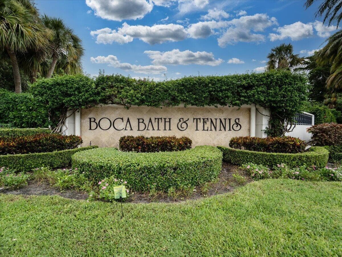 2908 Banyan Blvd Circle NW, Boca Raton, FL 33431