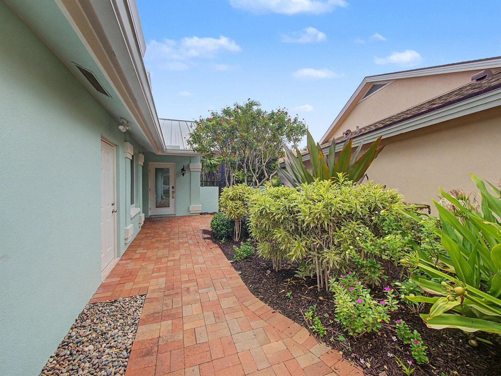303 LEEWARD Drive, Jupiter, FL 33477 — zdjęcie 2