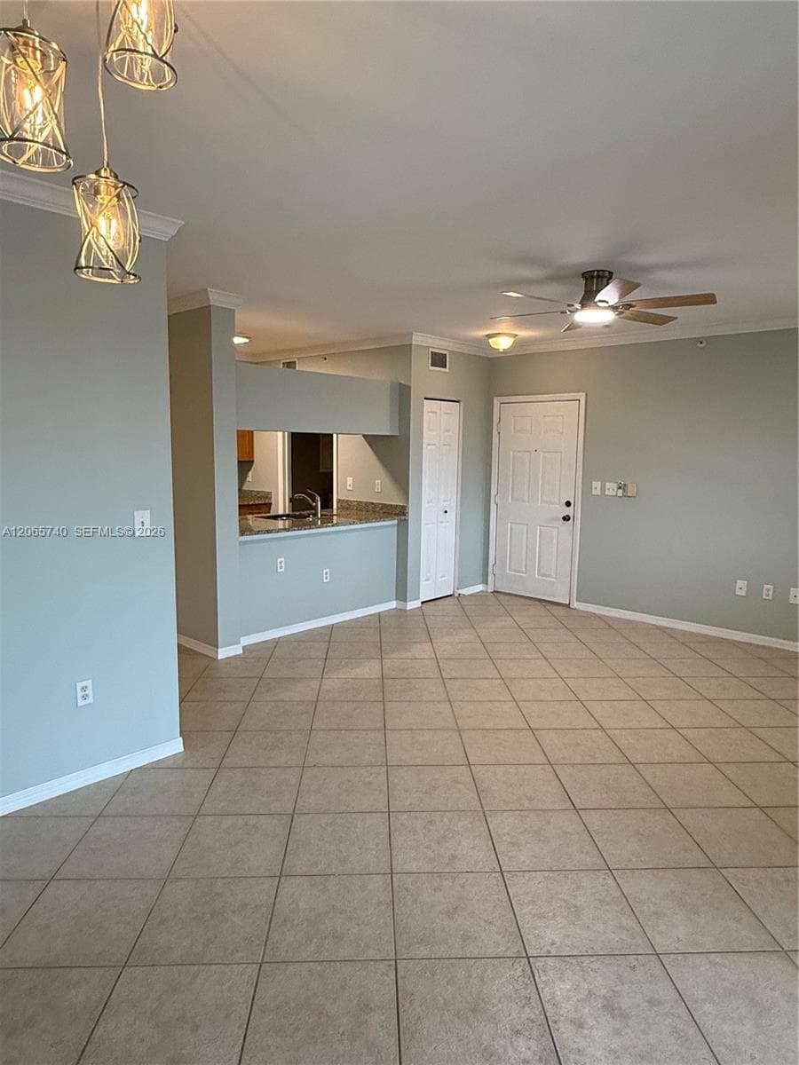 6482 Emerald Dunes Dr # 303, West Palm Beach, FL 33411 — zdjęcie 4