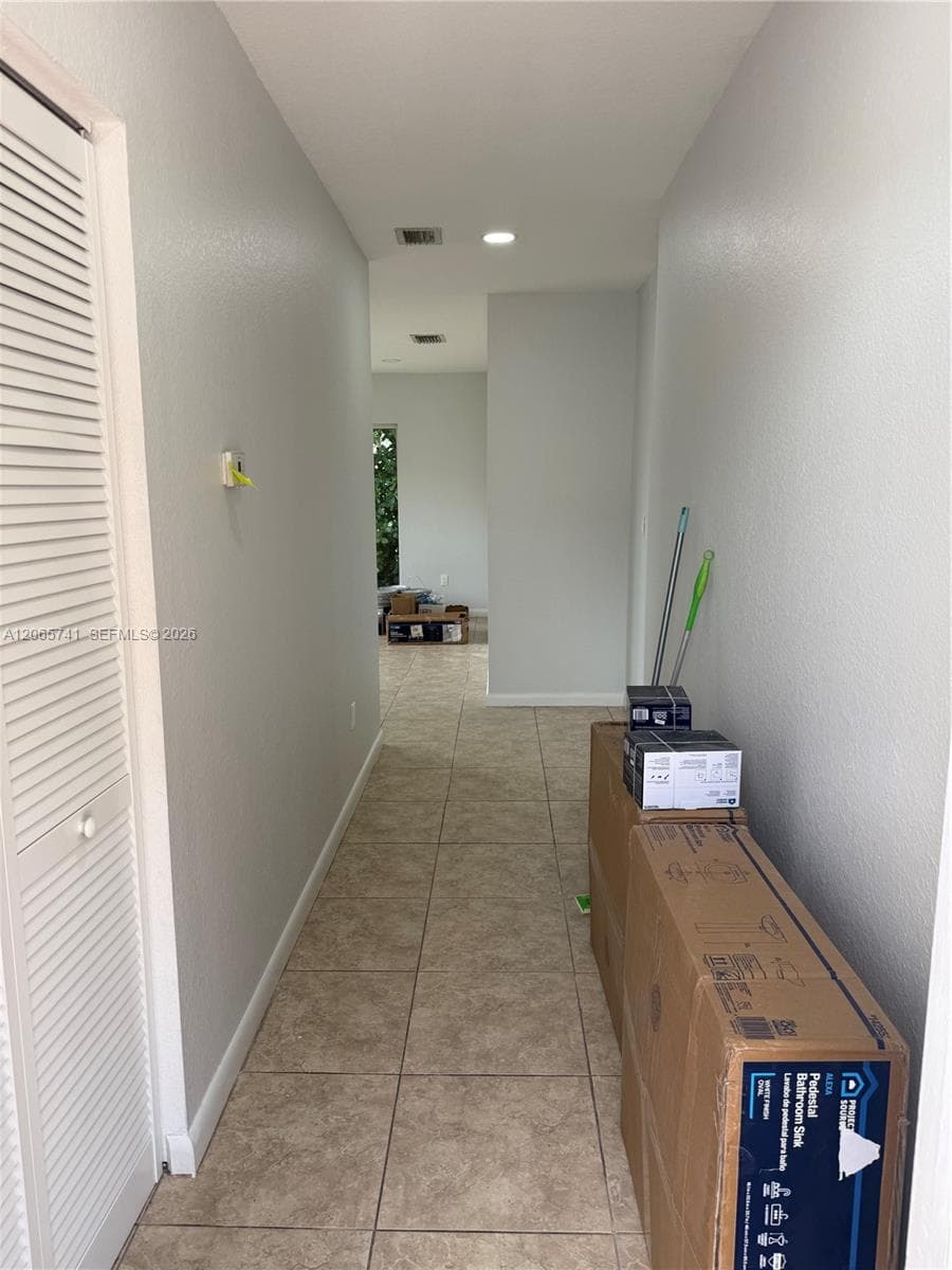 7600 NW 38th Ct # 16, Davie, FL 33024 — zdjęcie 2