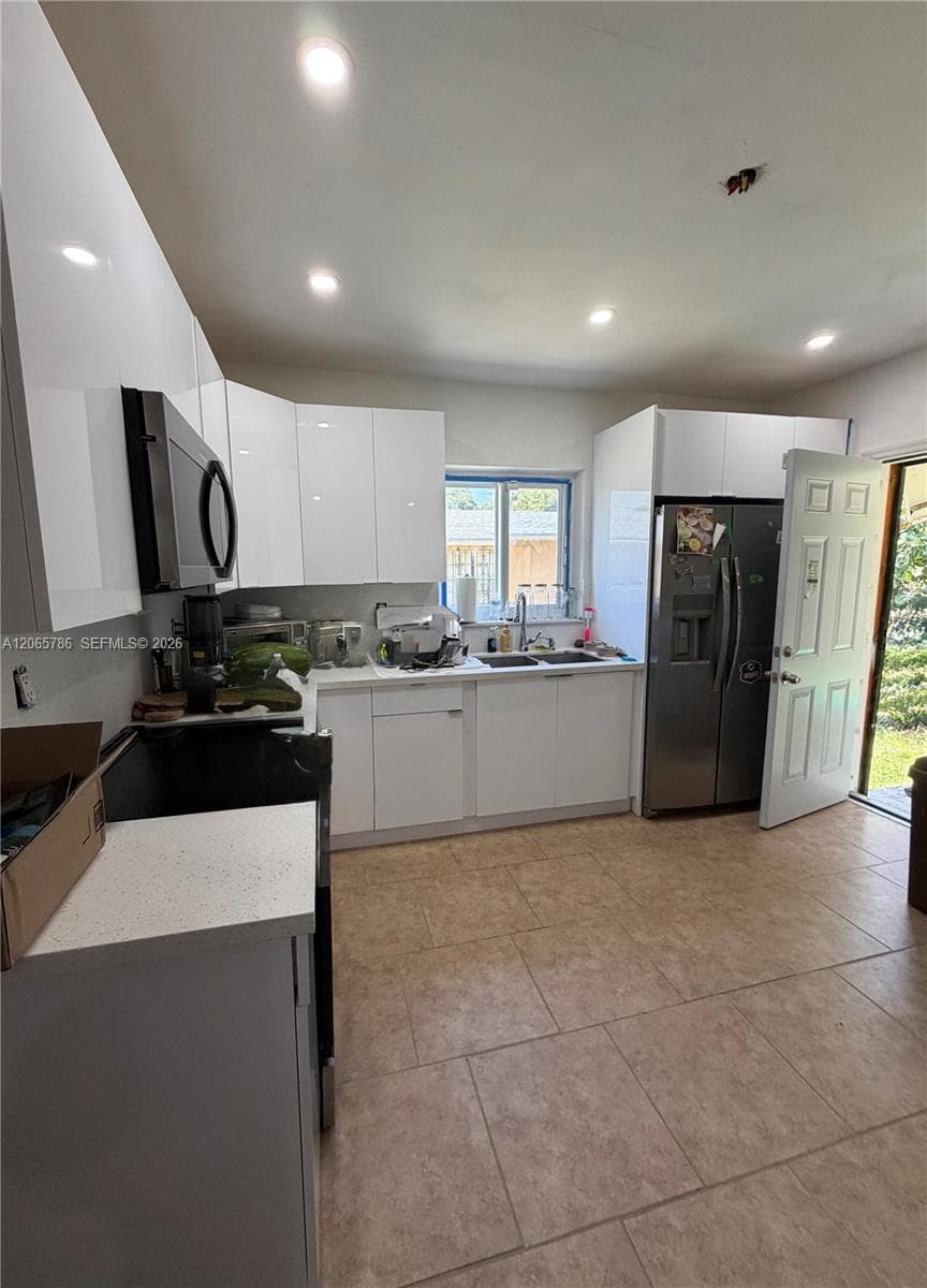 5525 NW 5th Ct, Miami, FL 33127 — zdjęcie 5