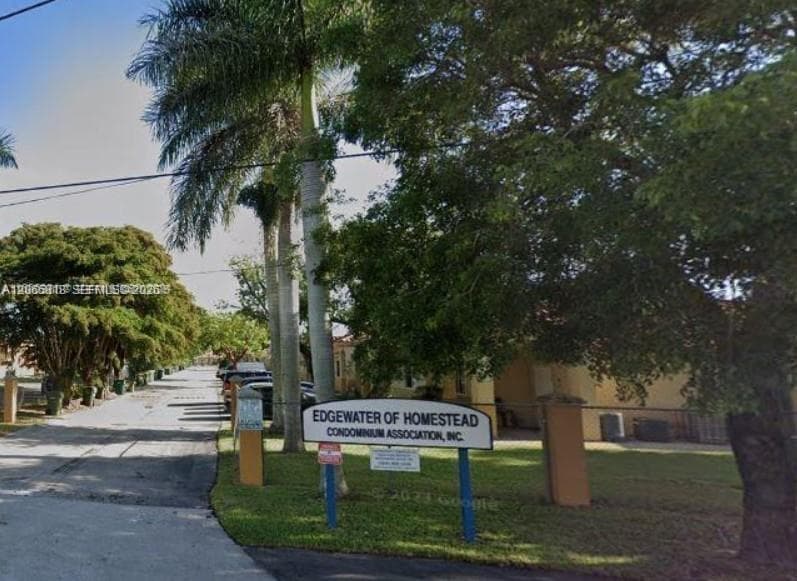 61 NE 13th Ave, Homestead, FL 33033 — zdjęcie 2