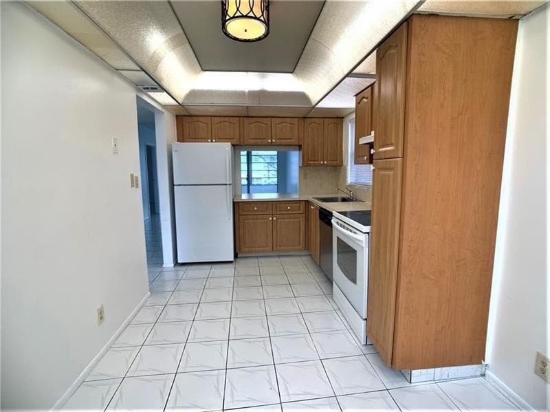 8360 Sands Point Boulevard # G210, Tamarac, FL 33321 — zdjęcie 5