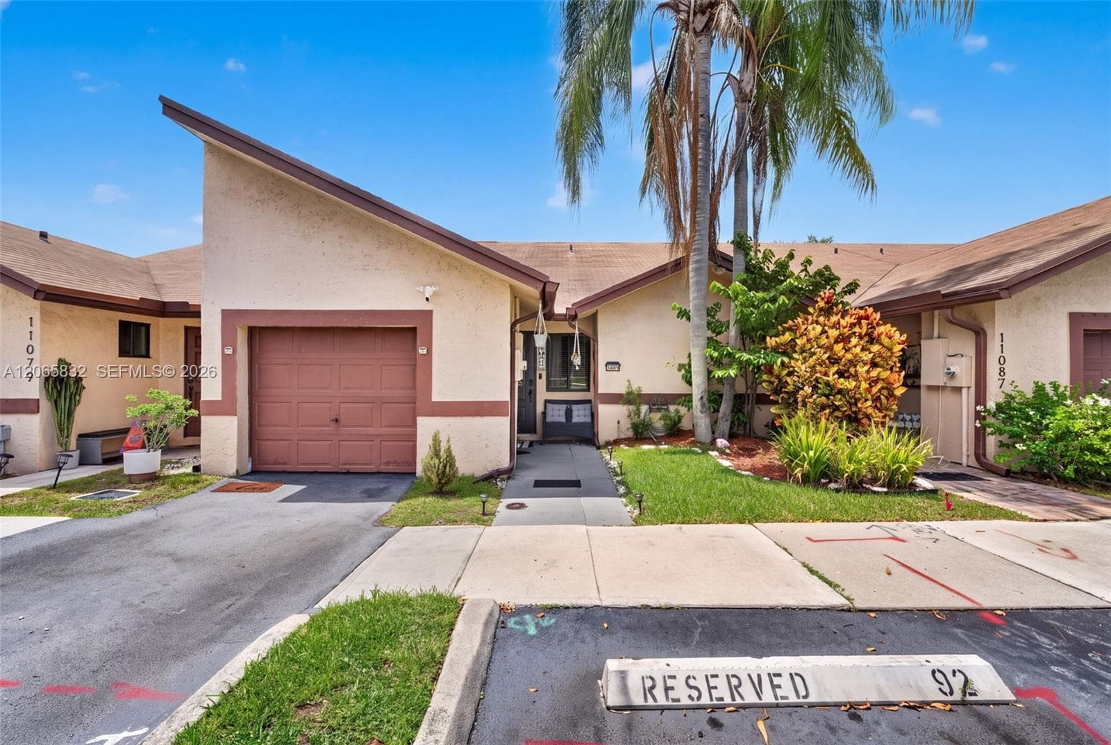 11083 NW 38th Pl, Sunrise, FL 33351 — zdjęcie 2