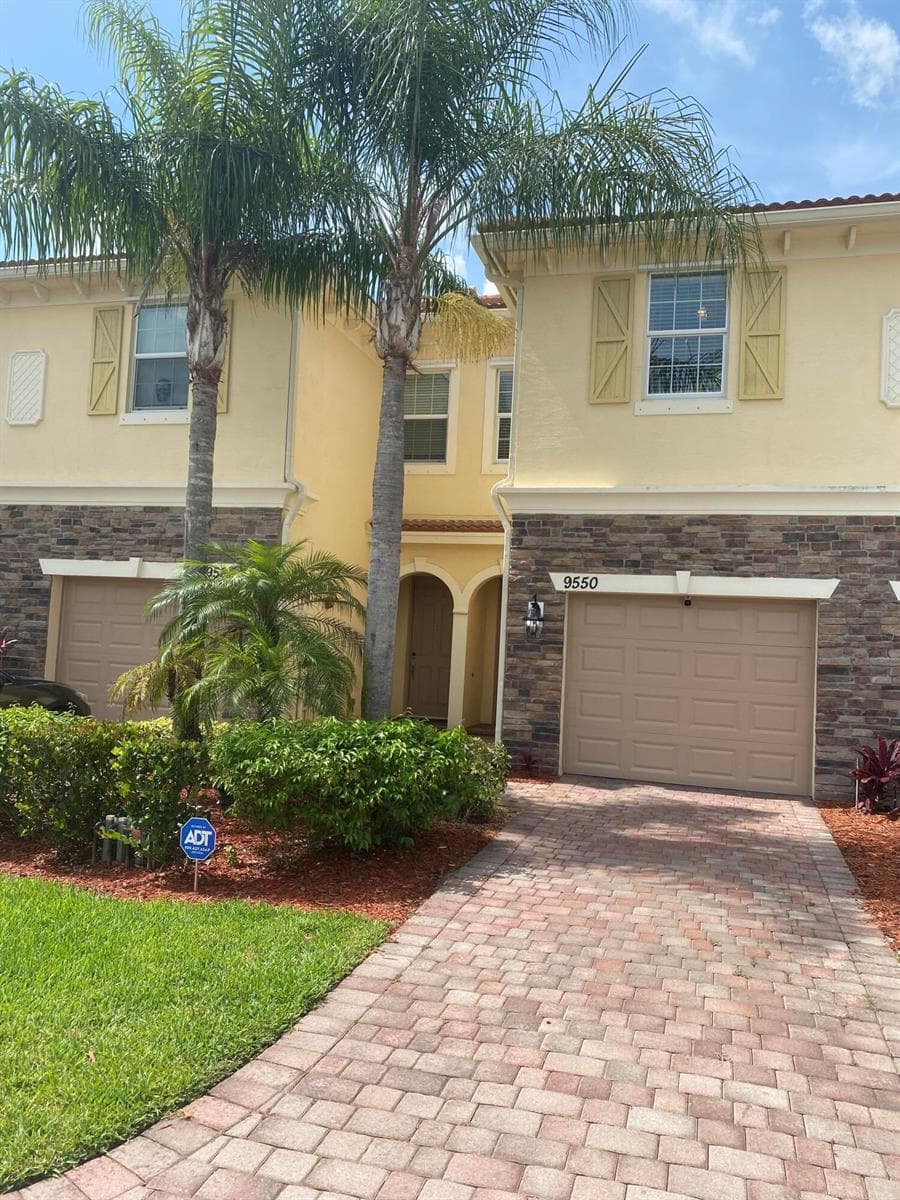 9550 SW PURPLE MARTIN Way, Stuart, FL 34997