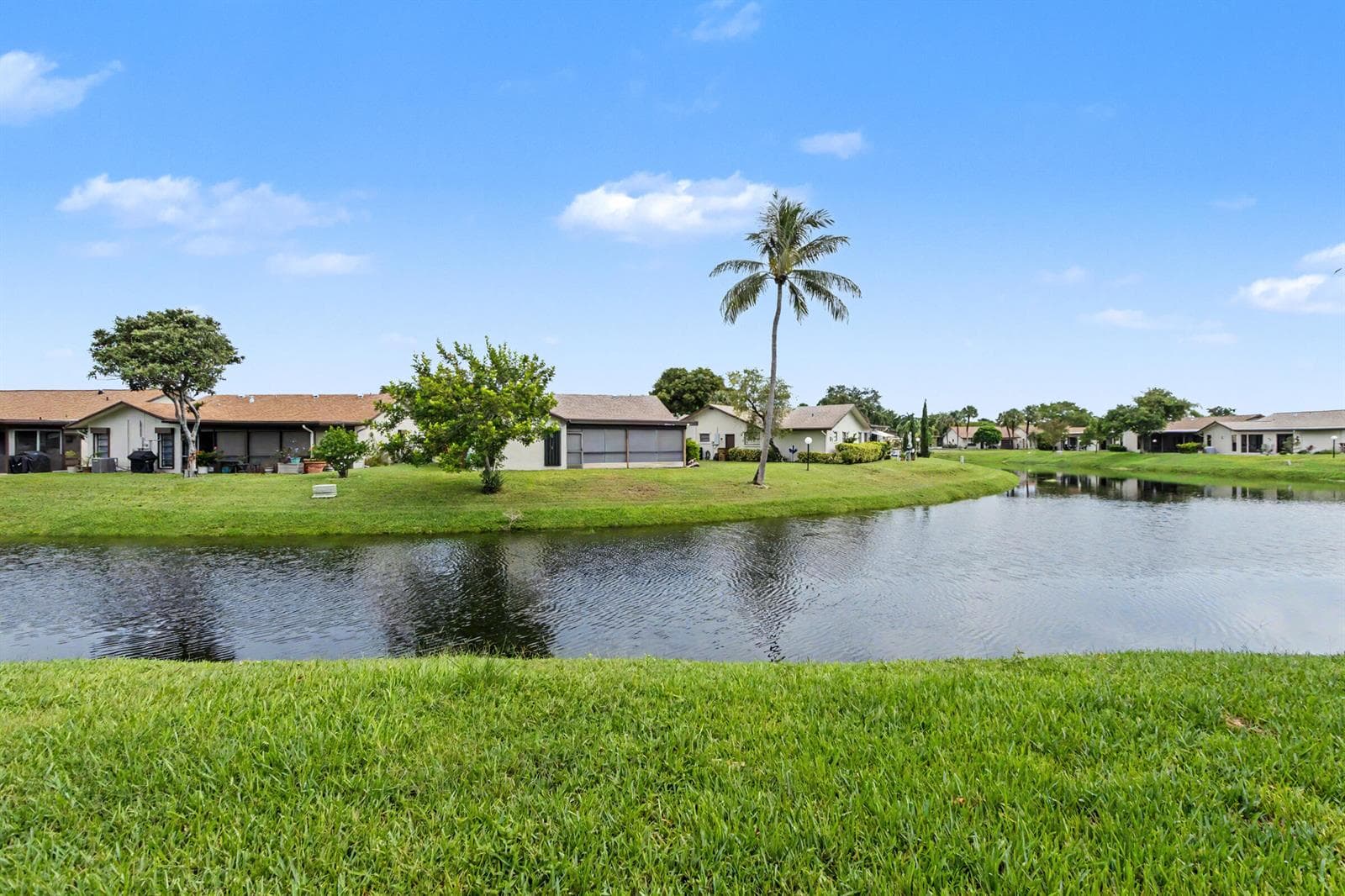 2269 DISCOVERY Circle W, Deerfield Beach, FL 33442 — zdjęcie 4