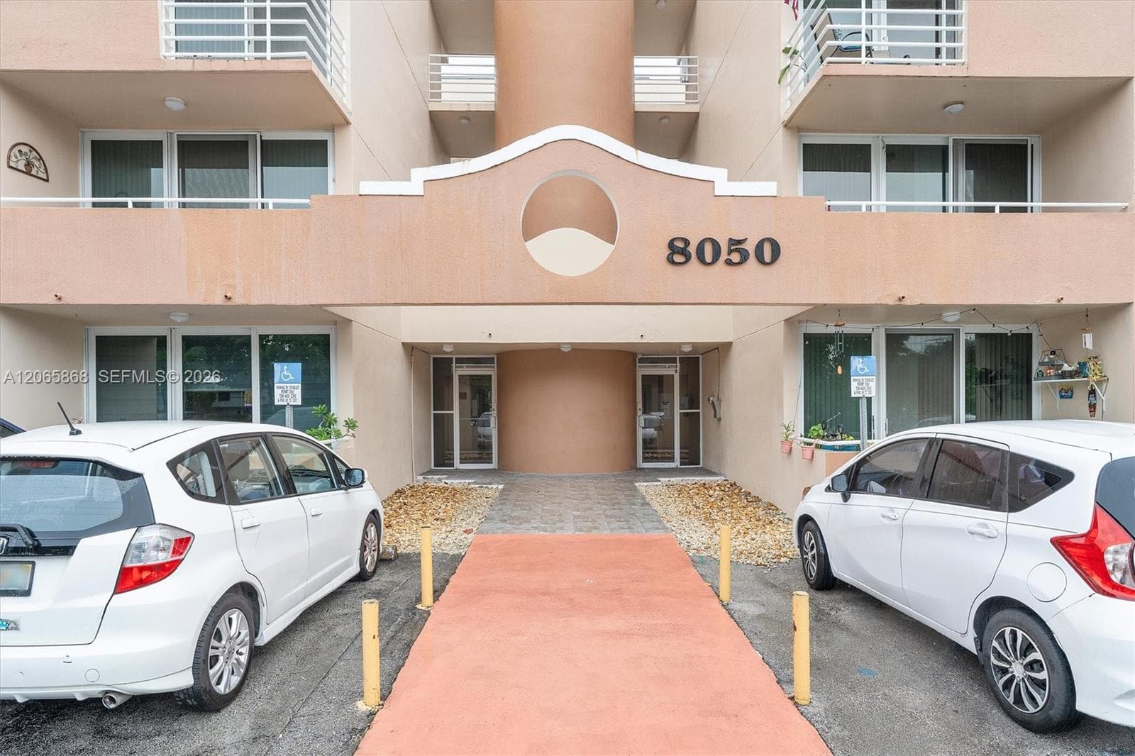 8050 NW 8th St # 1110, Miami, FL 33126
