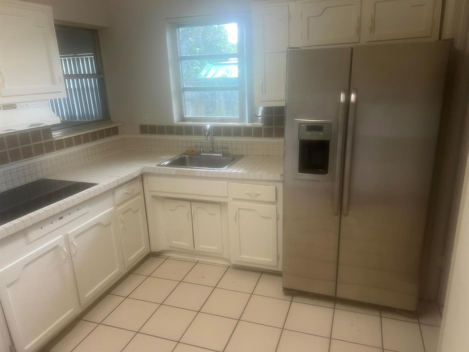 211 N 66TH Avenue, Hollywood, FL 33024 — zdjęcie 4