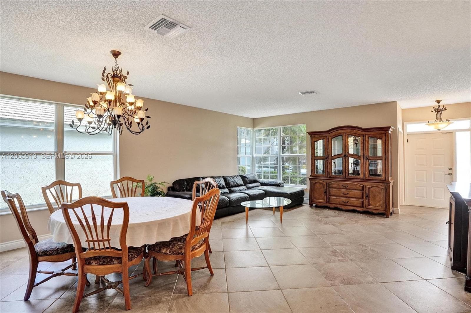 9308 NW 8th Cir, Plantation, FL 33324 — zdjęcie 4