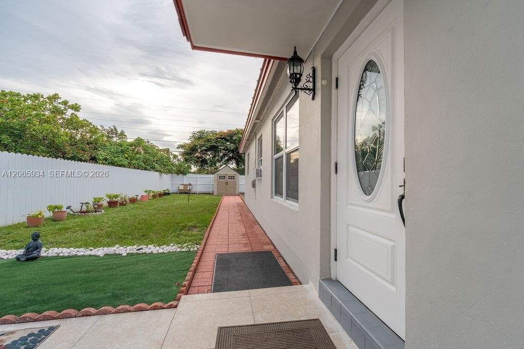 1600 N 68th Ave, Hollywood, FL 33024 — zdjęcie 5