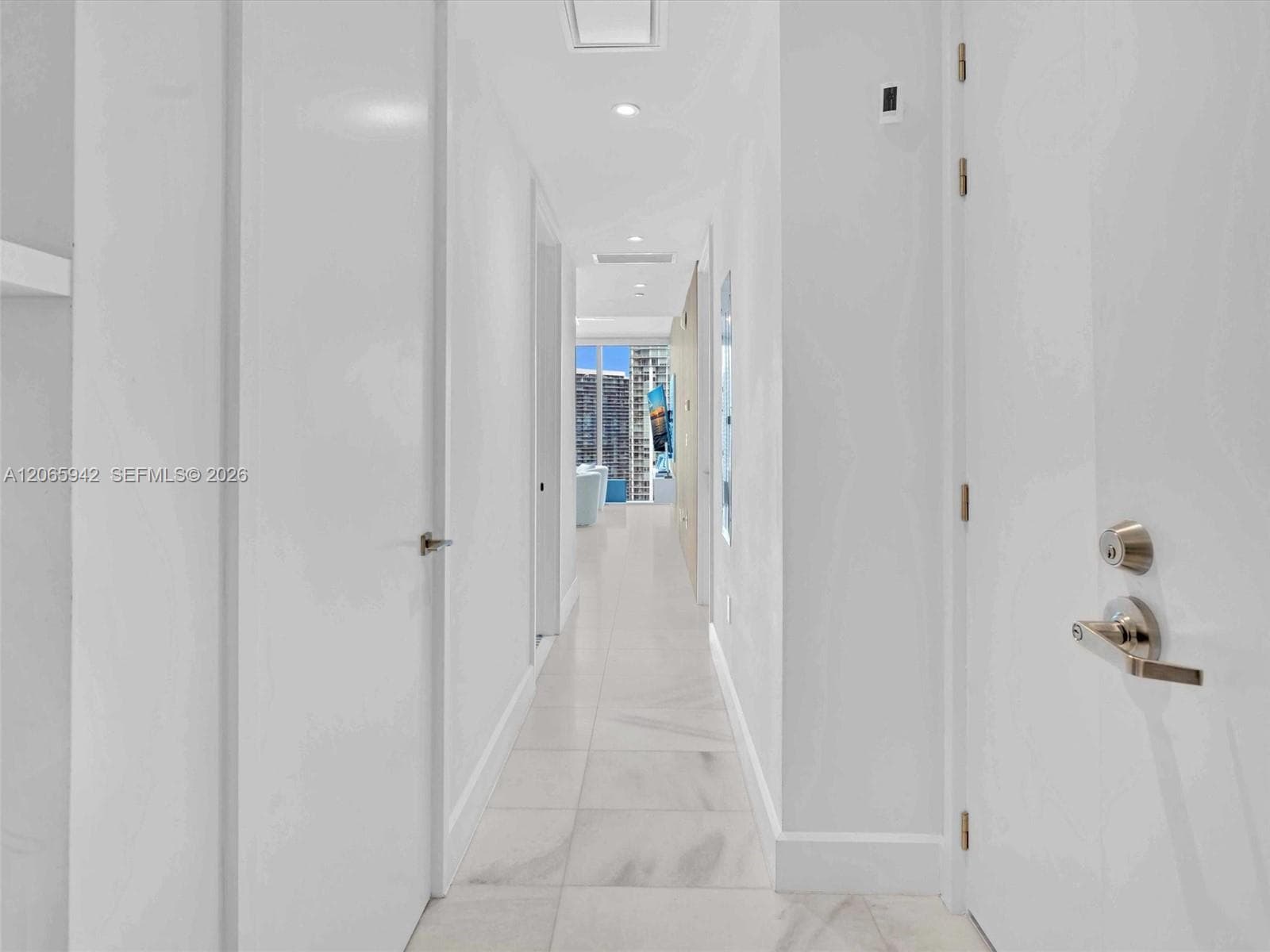 700 NE 26th Ter # 3606, Miami, FL 33137 — zdjęcie 3