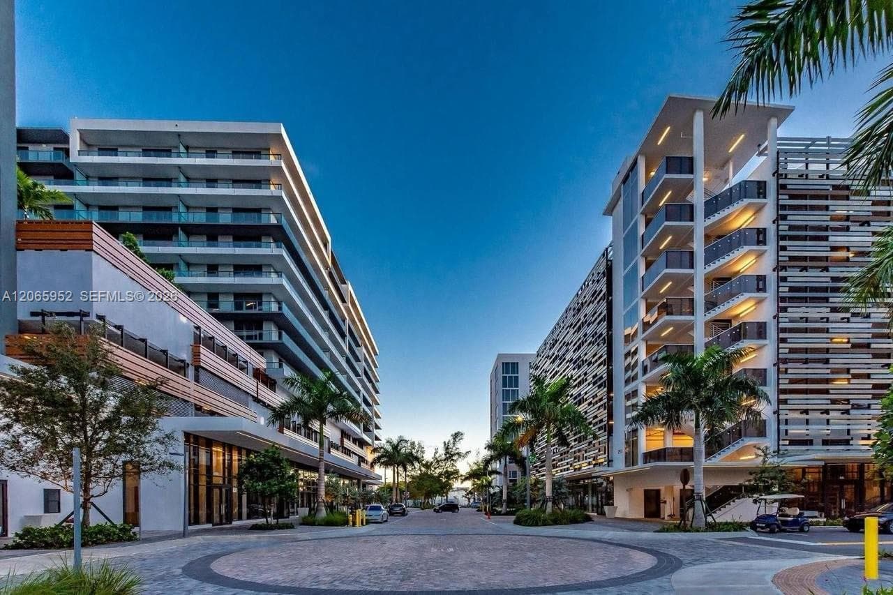 Aventura ParkSquare