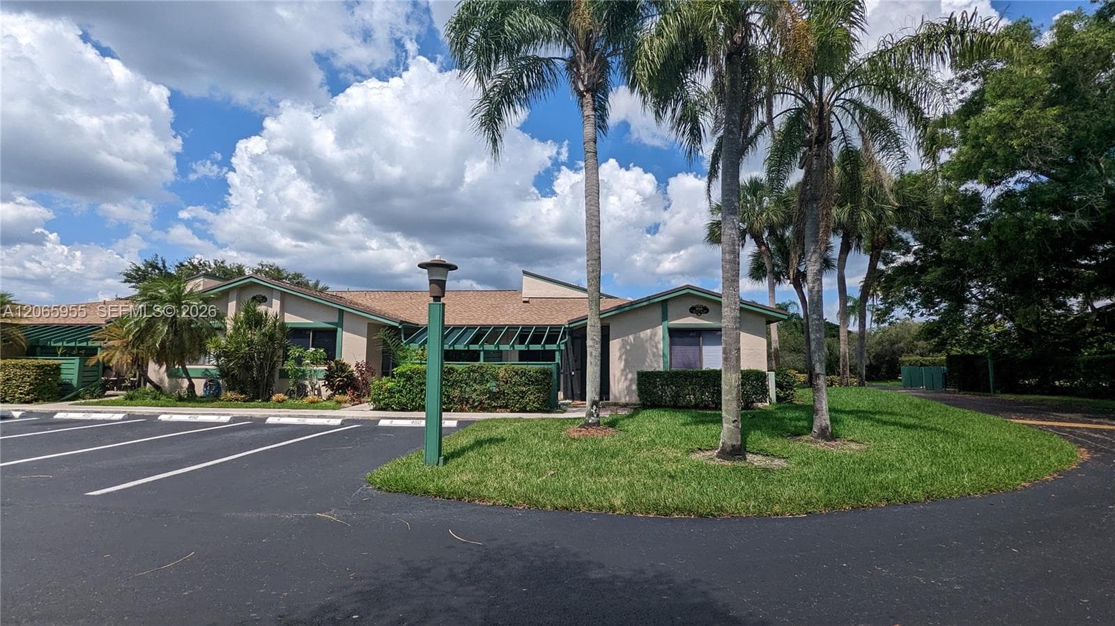 460 Lakeview Dr # 4, Weston, FL 33326 — zdjęcie 2