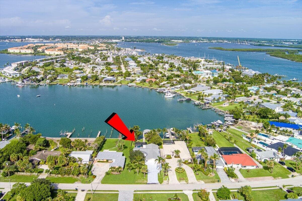 309 FERNANDINA Street, Hutchinson Island, FL 34949 — zdjęcie 2