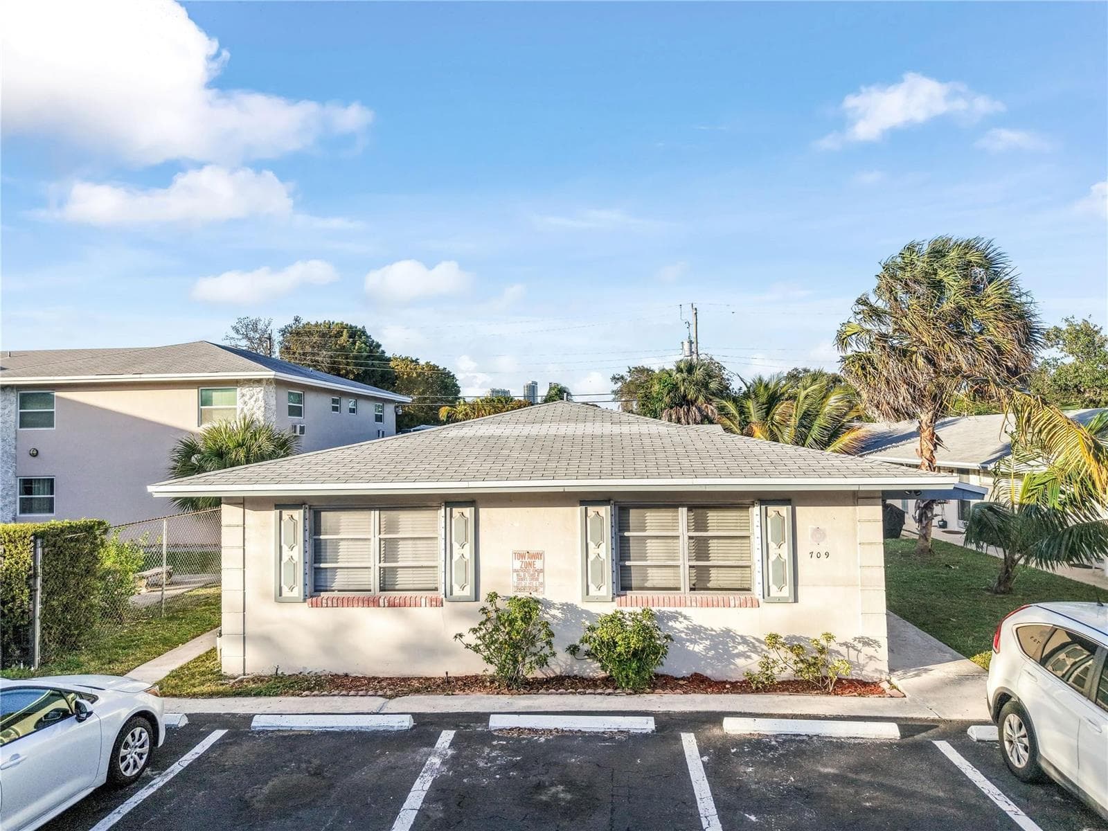 709 SE 15TH Street # 1, Fort Lauderdale, FL 33316 — zdjęcie 2