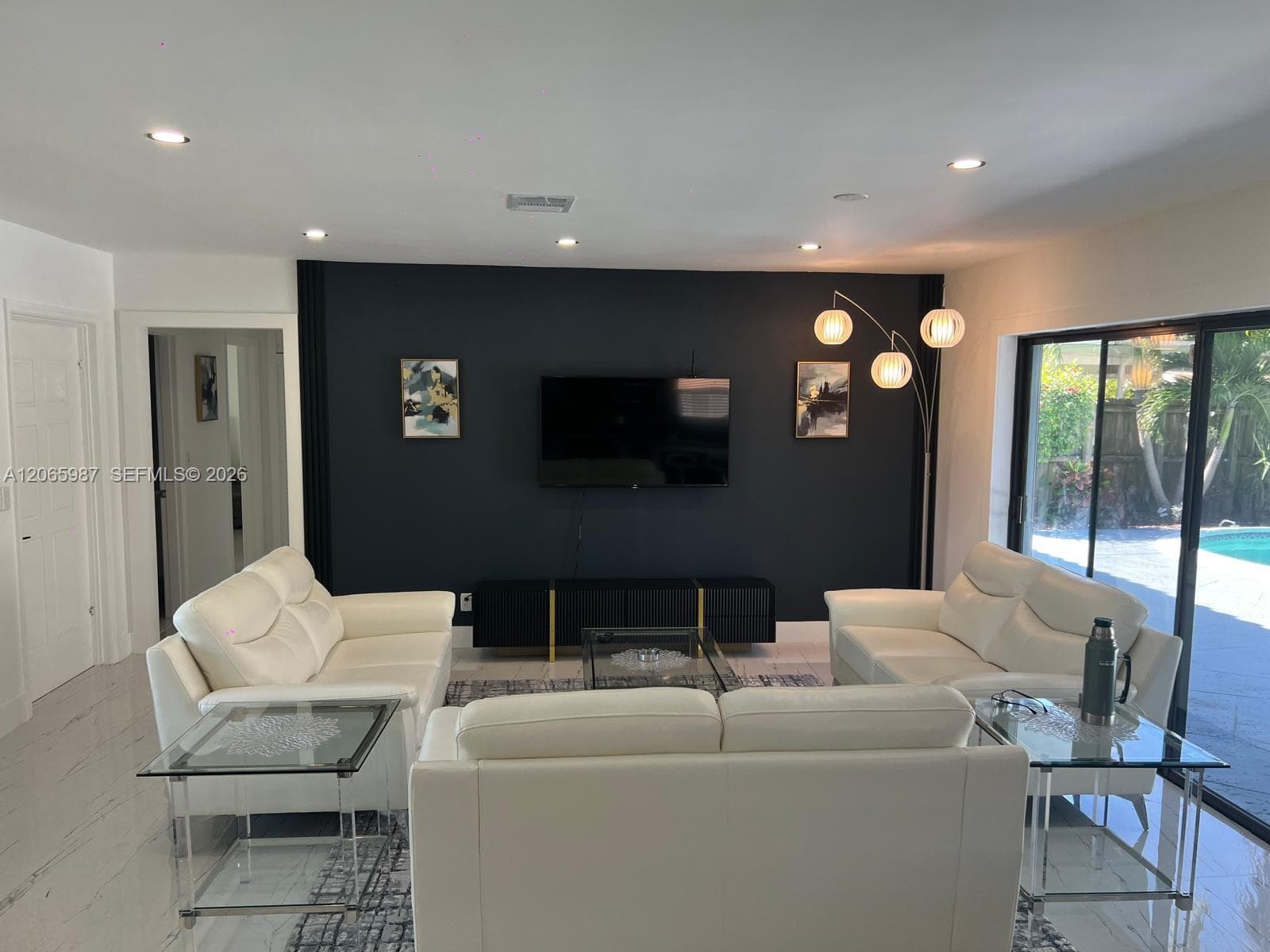 1112 N 13th Ave, Hollywood, FL 33019 — zdjęcie 3
